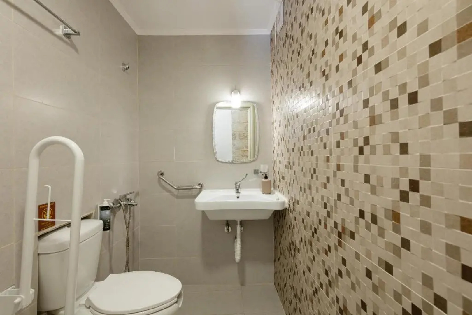 Unique Stonebuilt rural Retreat & private pool II