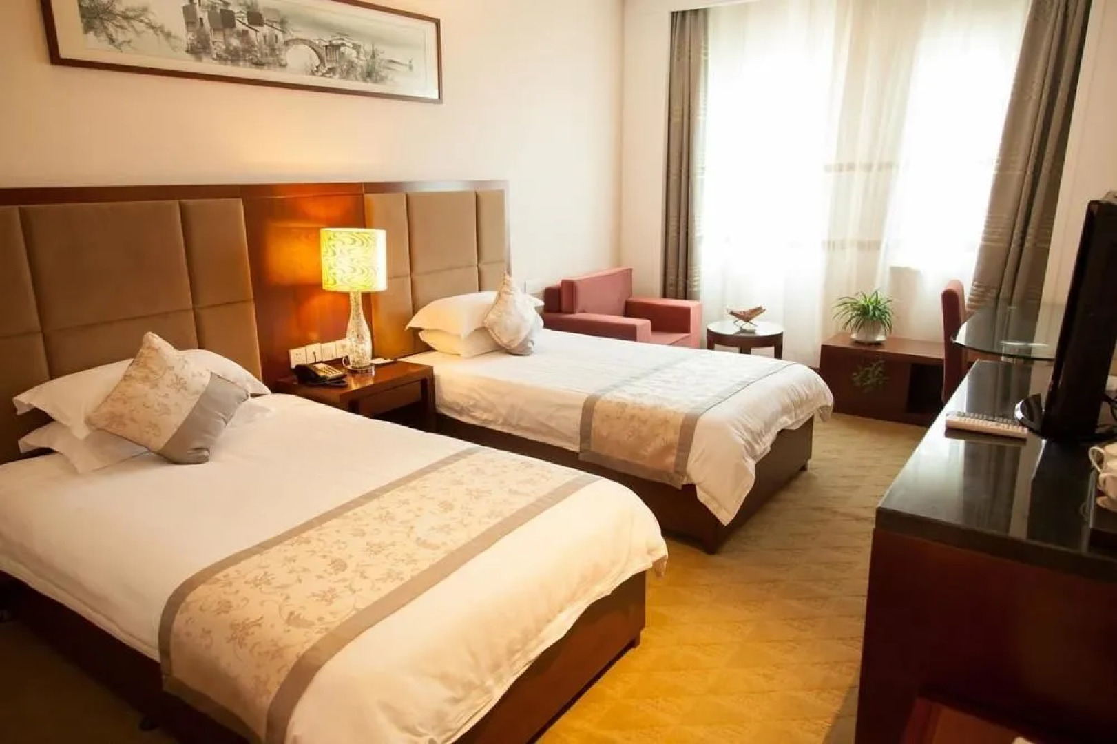 Pujing Holiday Hotel - Anji