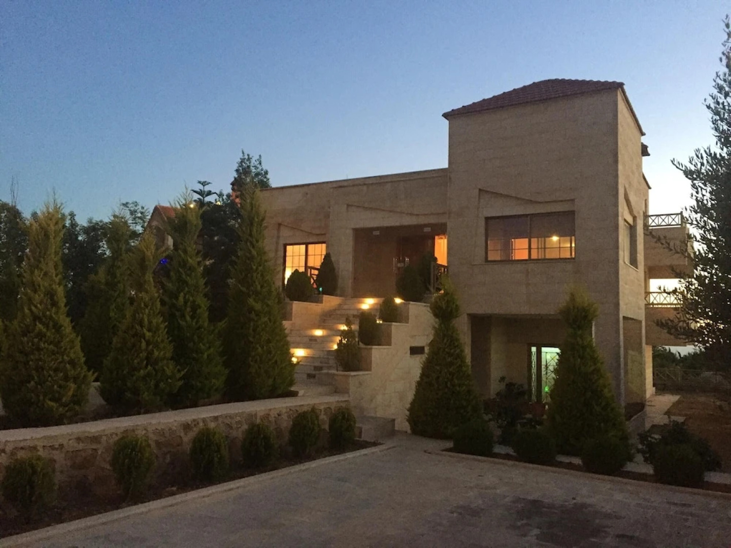 House With 4 Bedrooms in Amman, With Wonderful City View, Balcony and Wifi