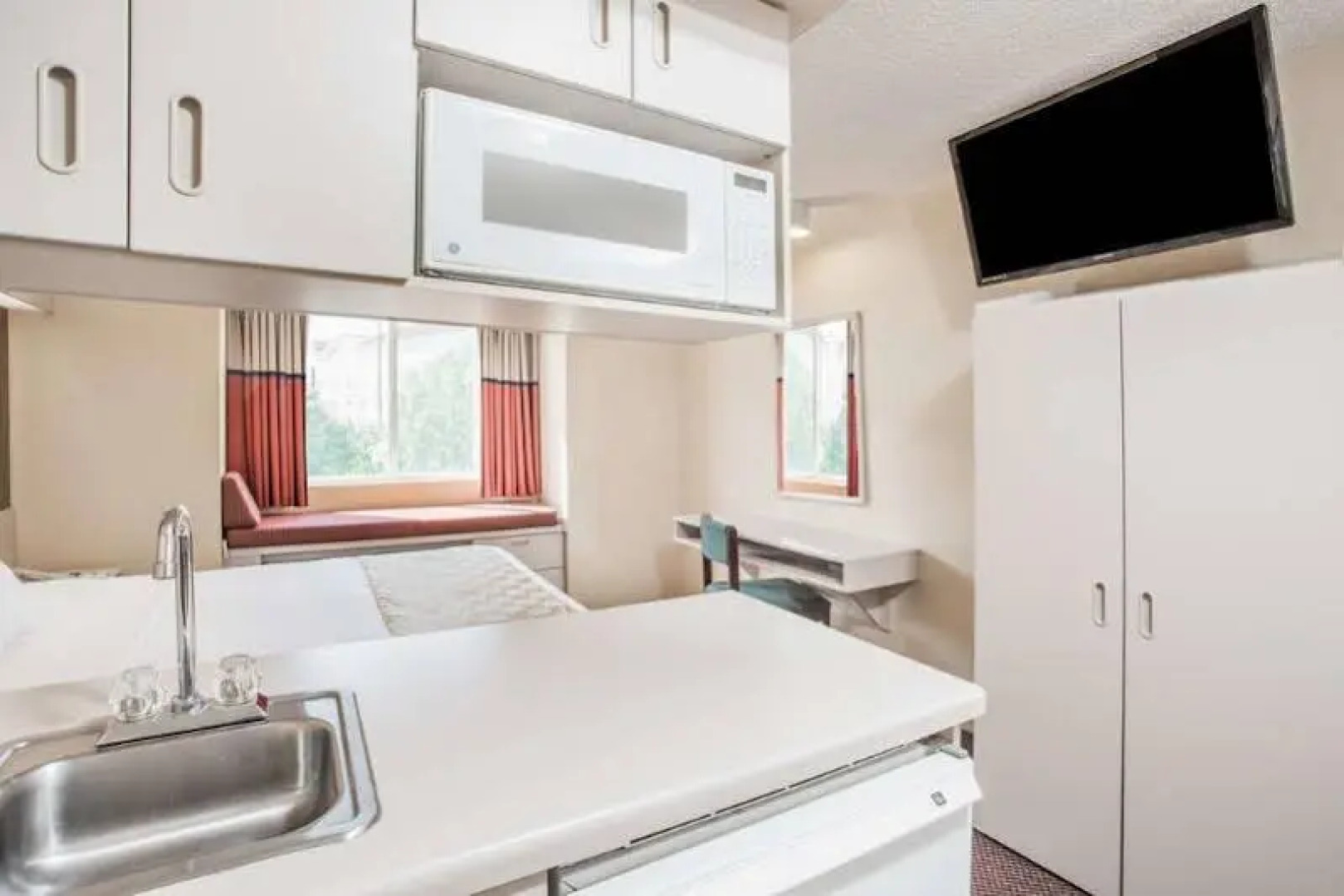 Microtel Inn and Suites Tifton I-75 Exit 62