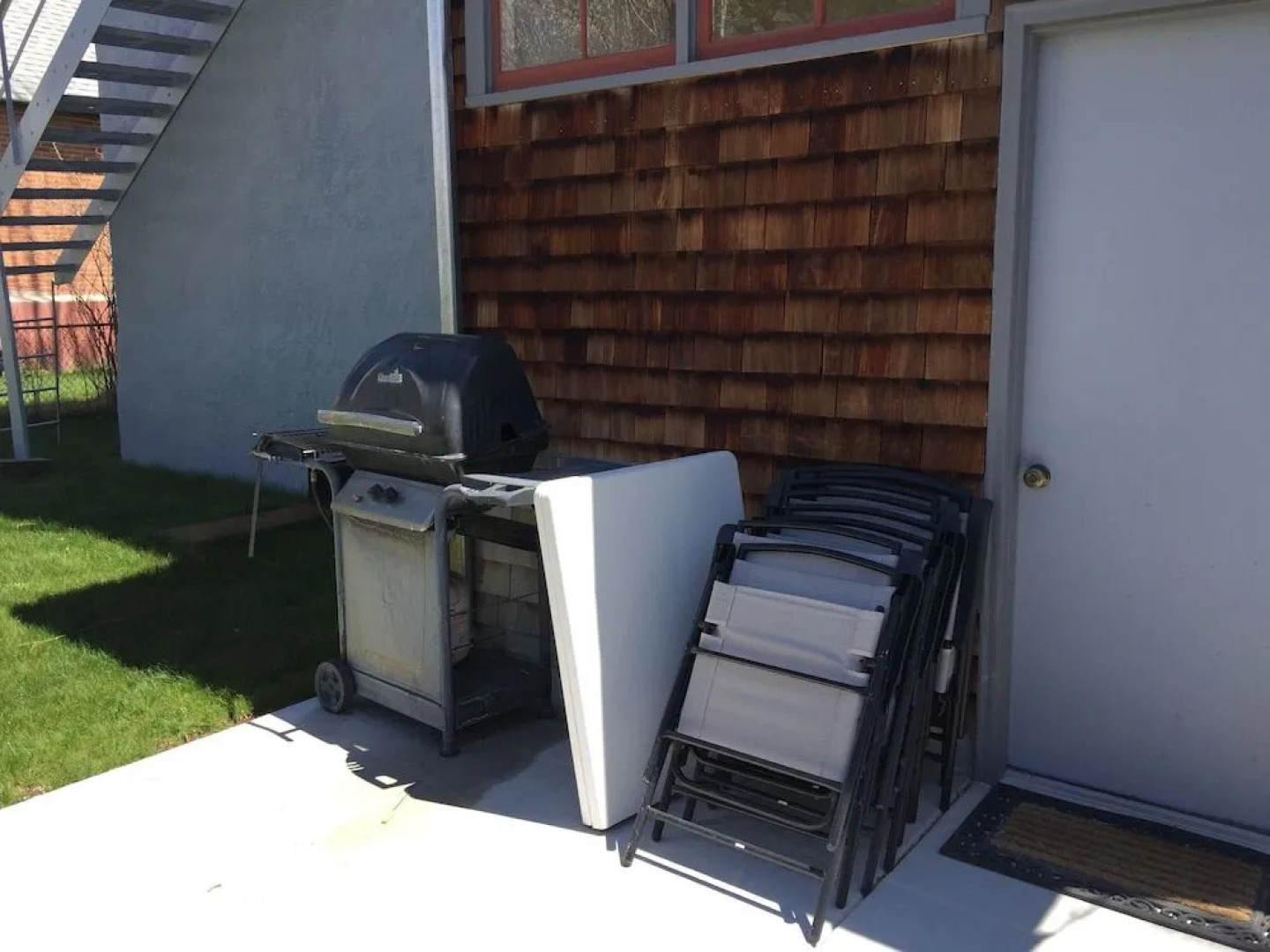 The Hood House Bed & Breakfast Inn