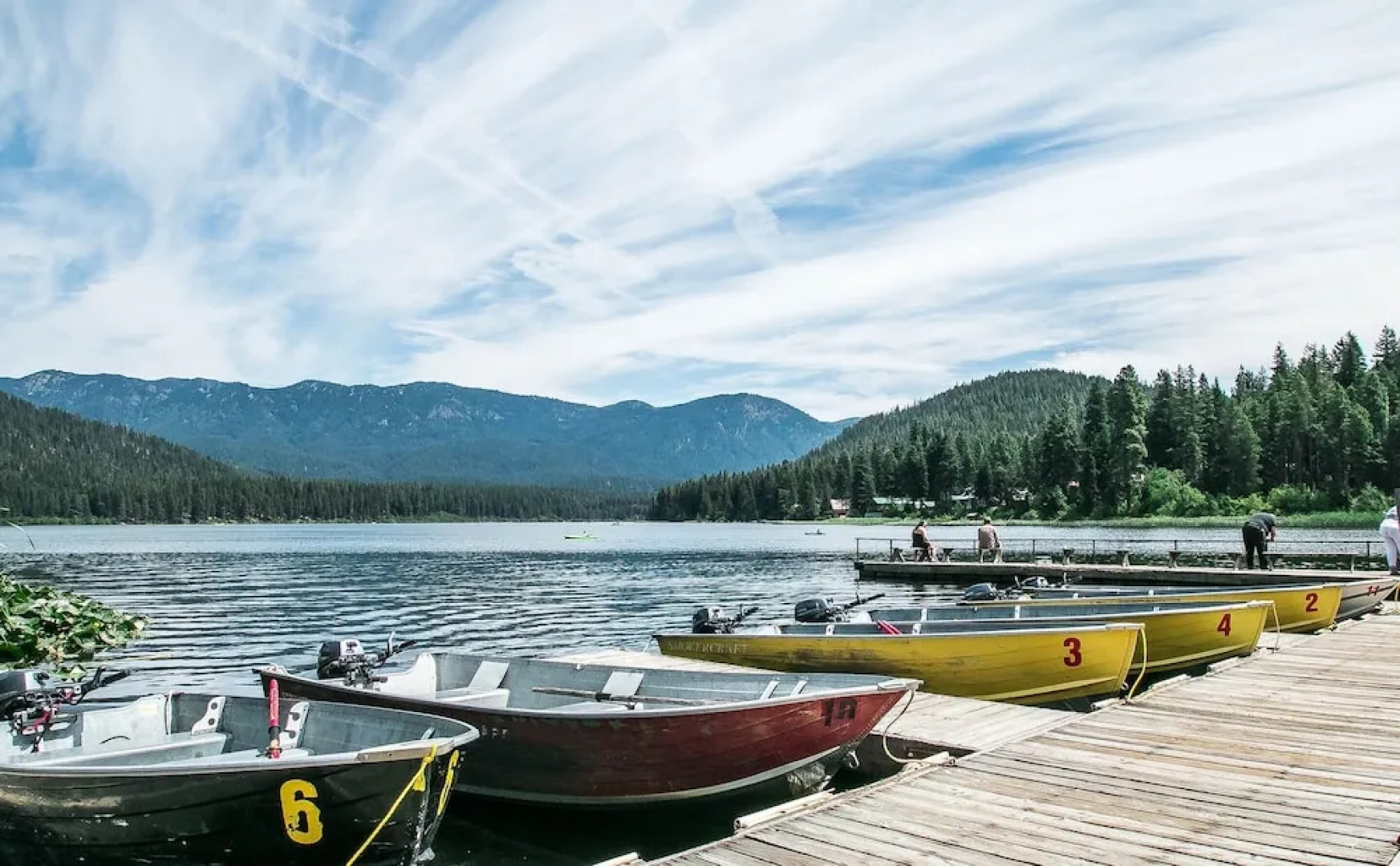 Whispering Winds Apartment 3 NW Comfy Cabins