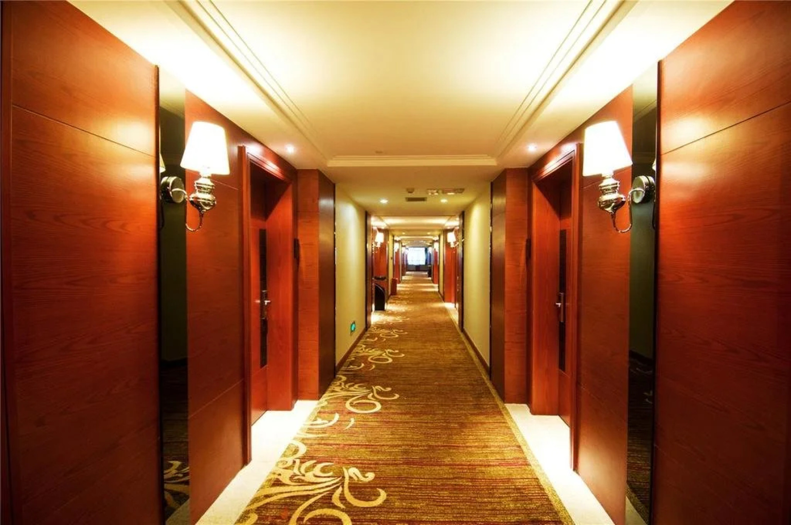 Manhattan City Hotel