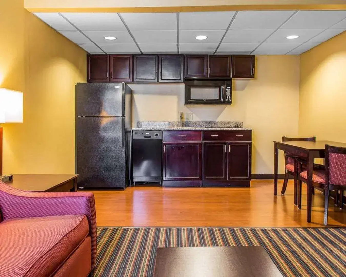Comfort Inn & Suites East Hartford - Hartford