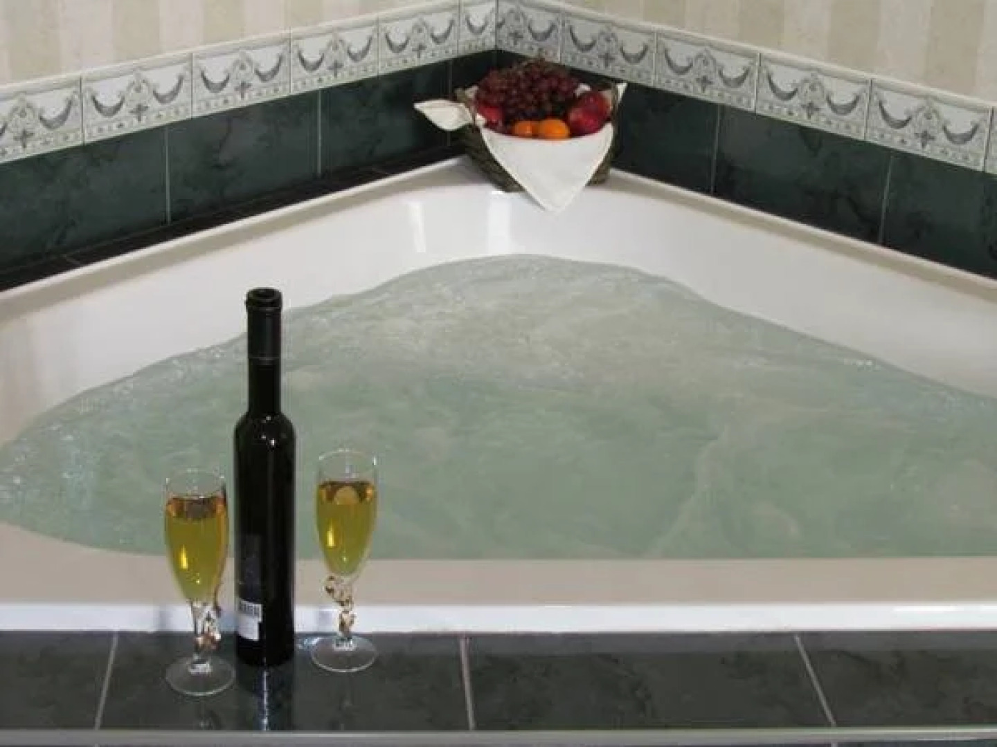 Cavendish Memotree Resort