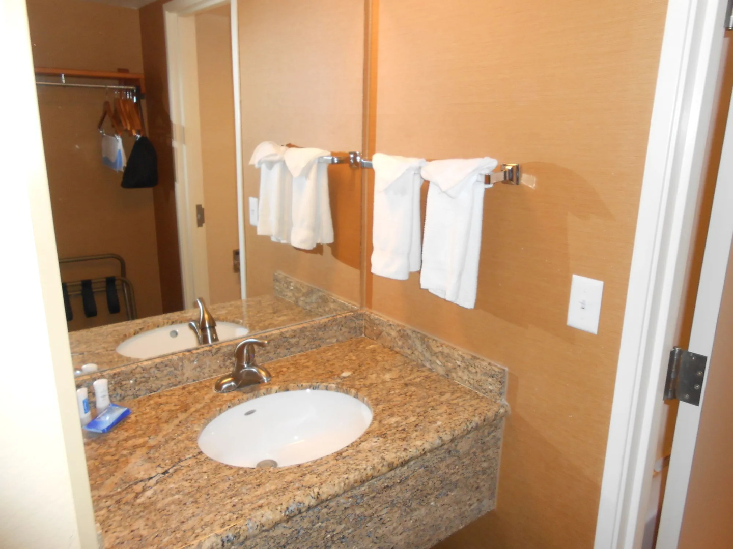 Holiday Inn Express & Suites Phoenix - Mesa West by IHG