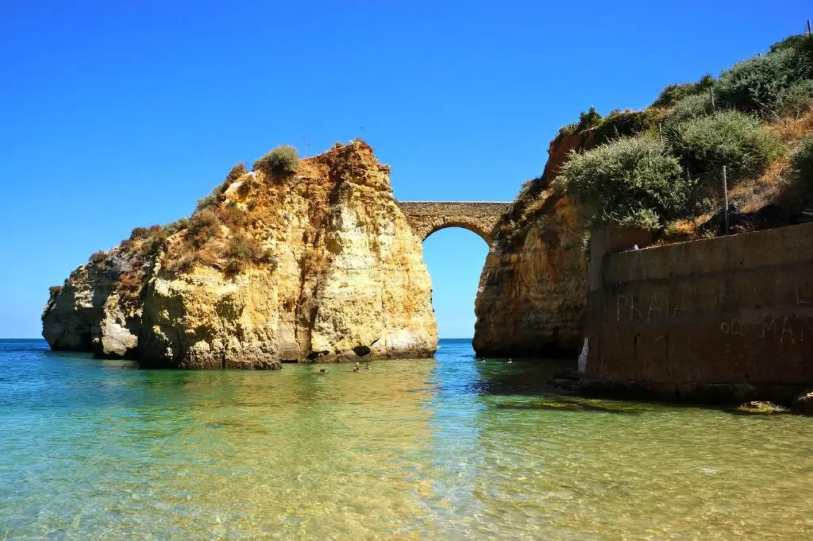 Flat Via TorraltinhaL