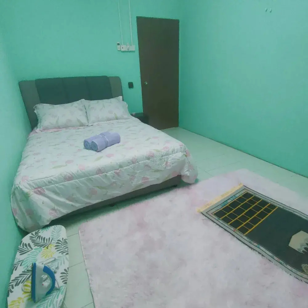 Taman Tinah Homestay