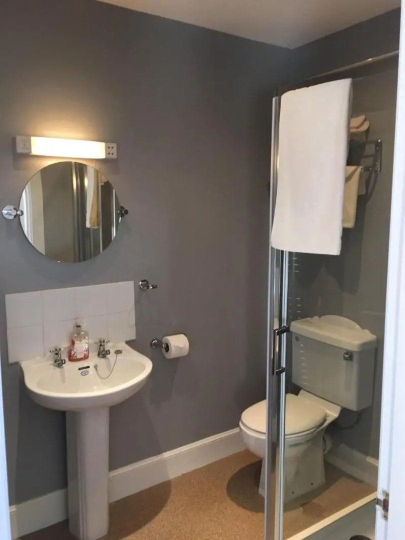 The Pines Guesthouse