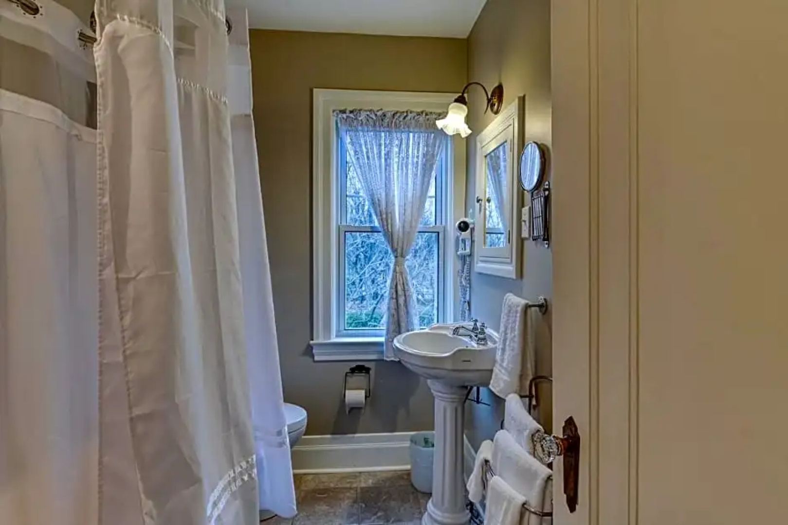 B&B La Maison Collins Éco-Gîte