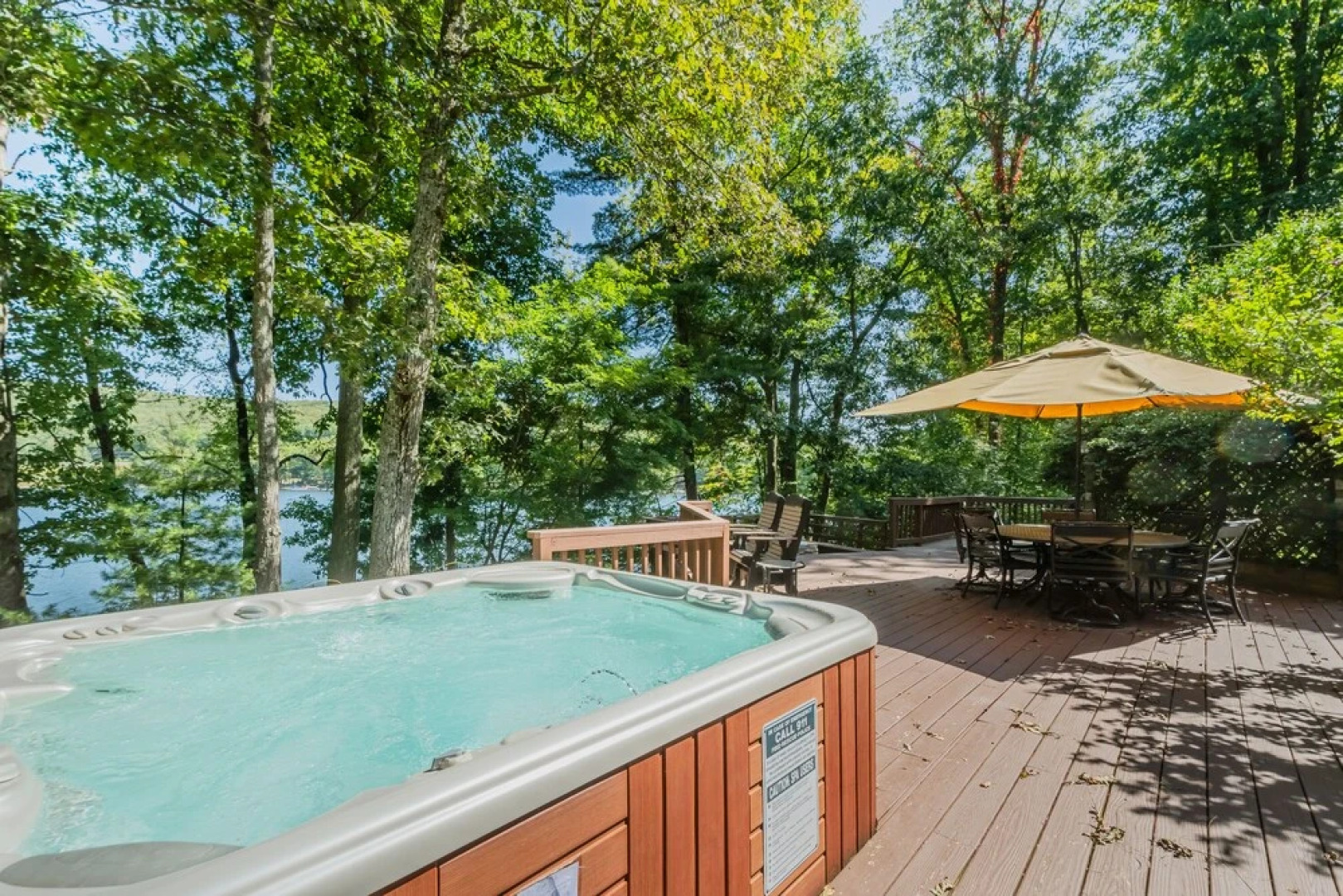 Shelby On The Lake House
