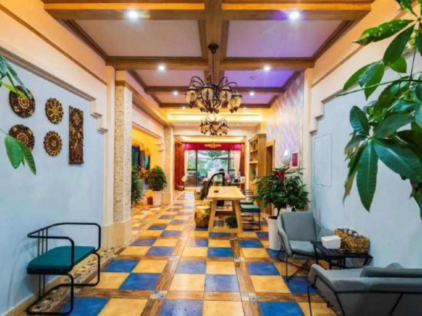 Riverside Pool Hotspring Boutique Hotel