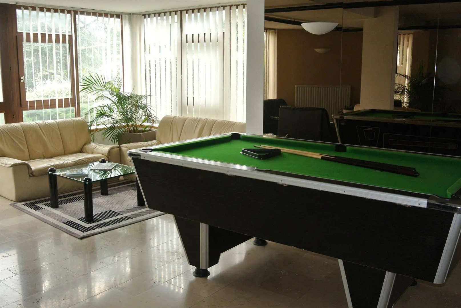 The Originals City, Hôtel Castel Burgond