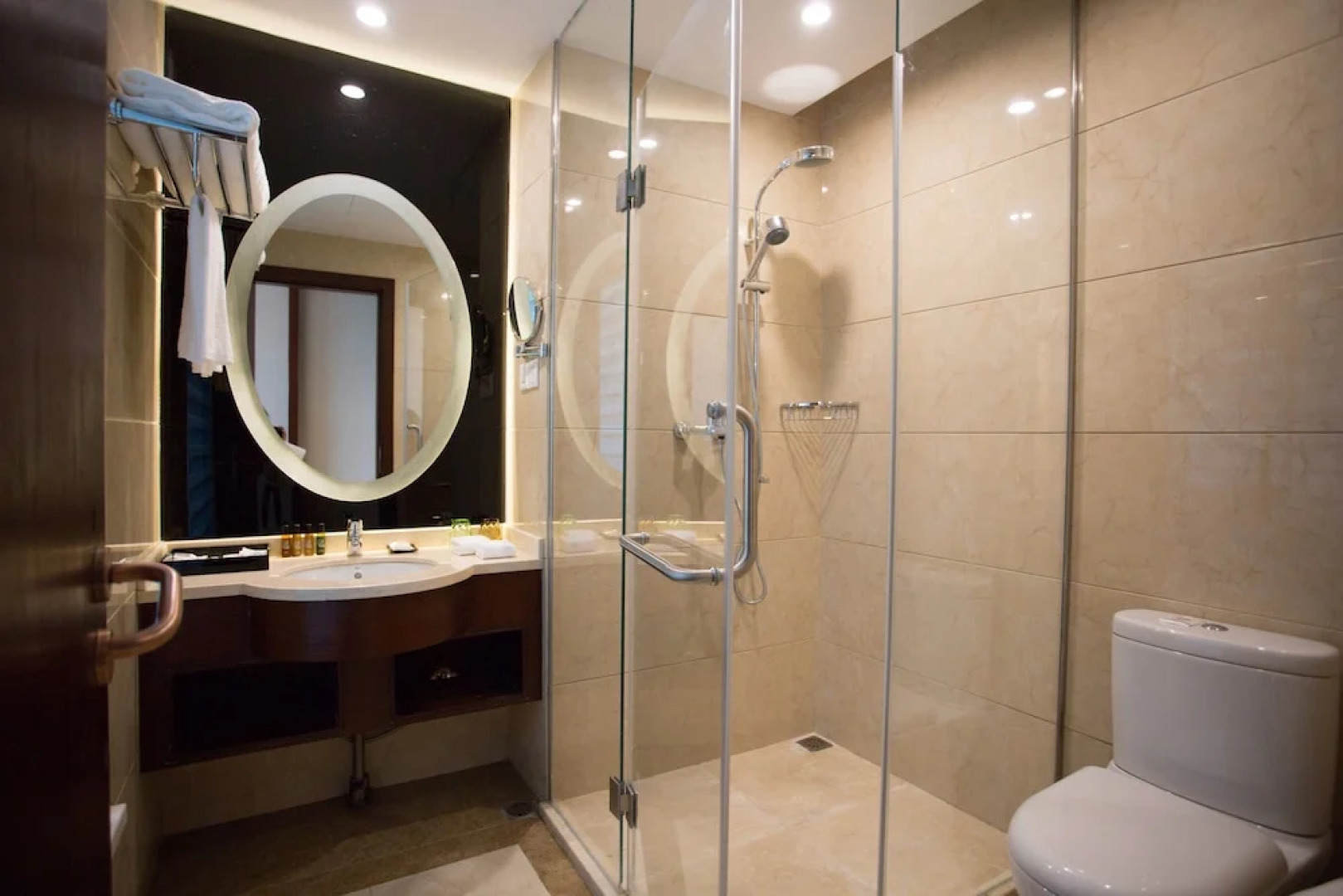 Yifang Shanshui GtEL Luotian-Hubei