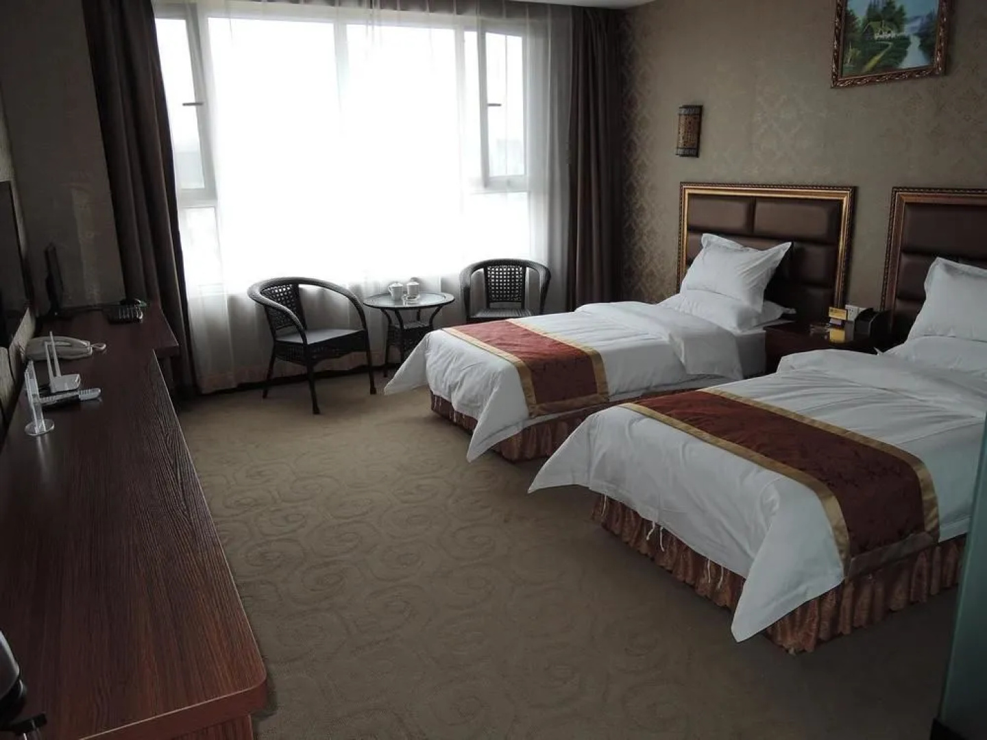 Taiyuan Weibao Business Hotel