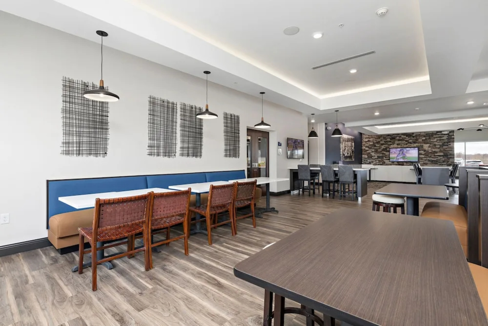 Holiday Inn Express Kansas City North – Parkville by IHG