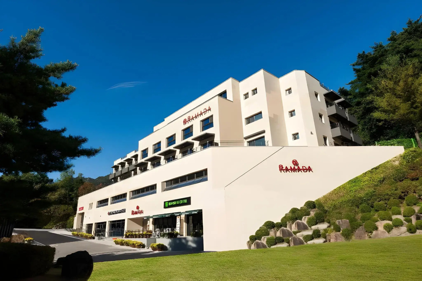 Ramada Resort MungyeongSaejae