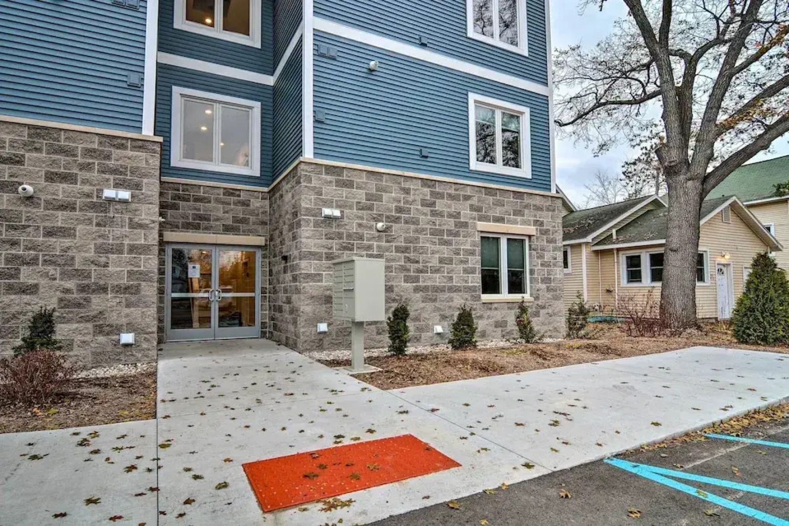 Centrally Located Traverse City Condo 1 Mi to Bay