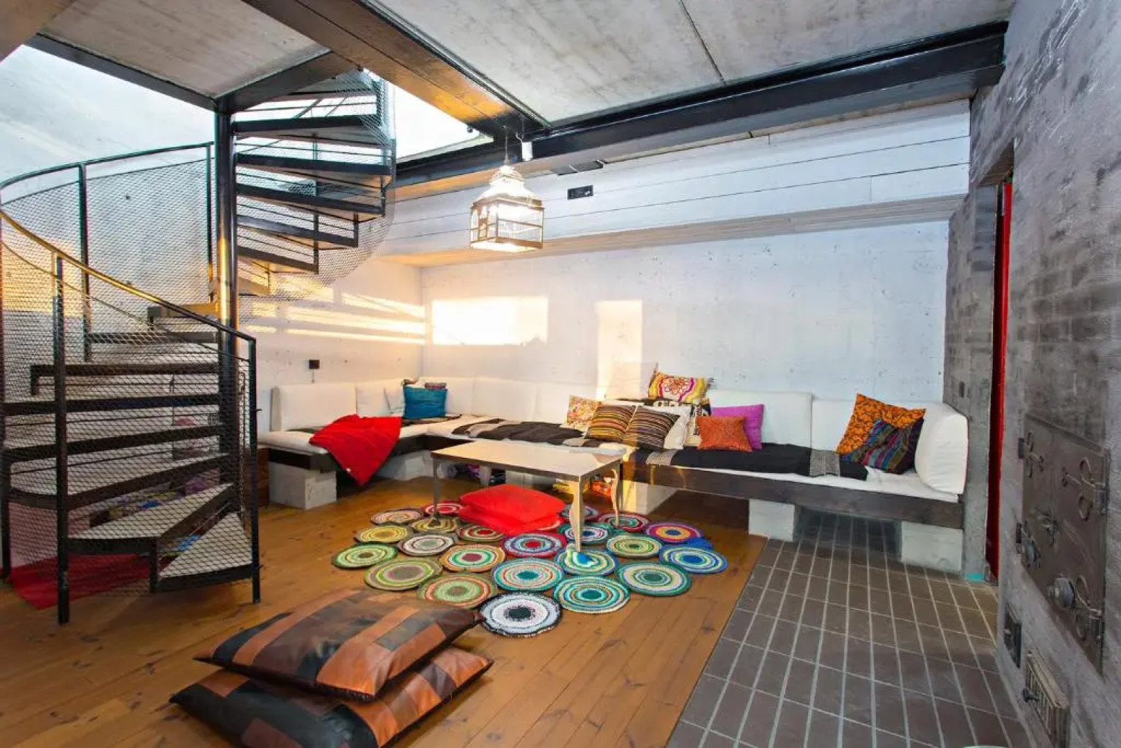 Oulu Loft Guesthouse