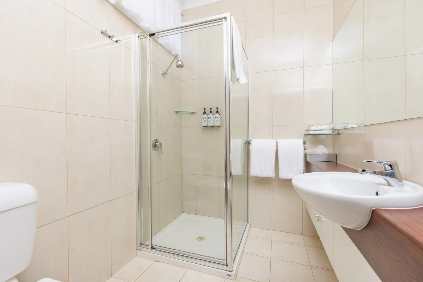 Comfort Inn Deakin Palms