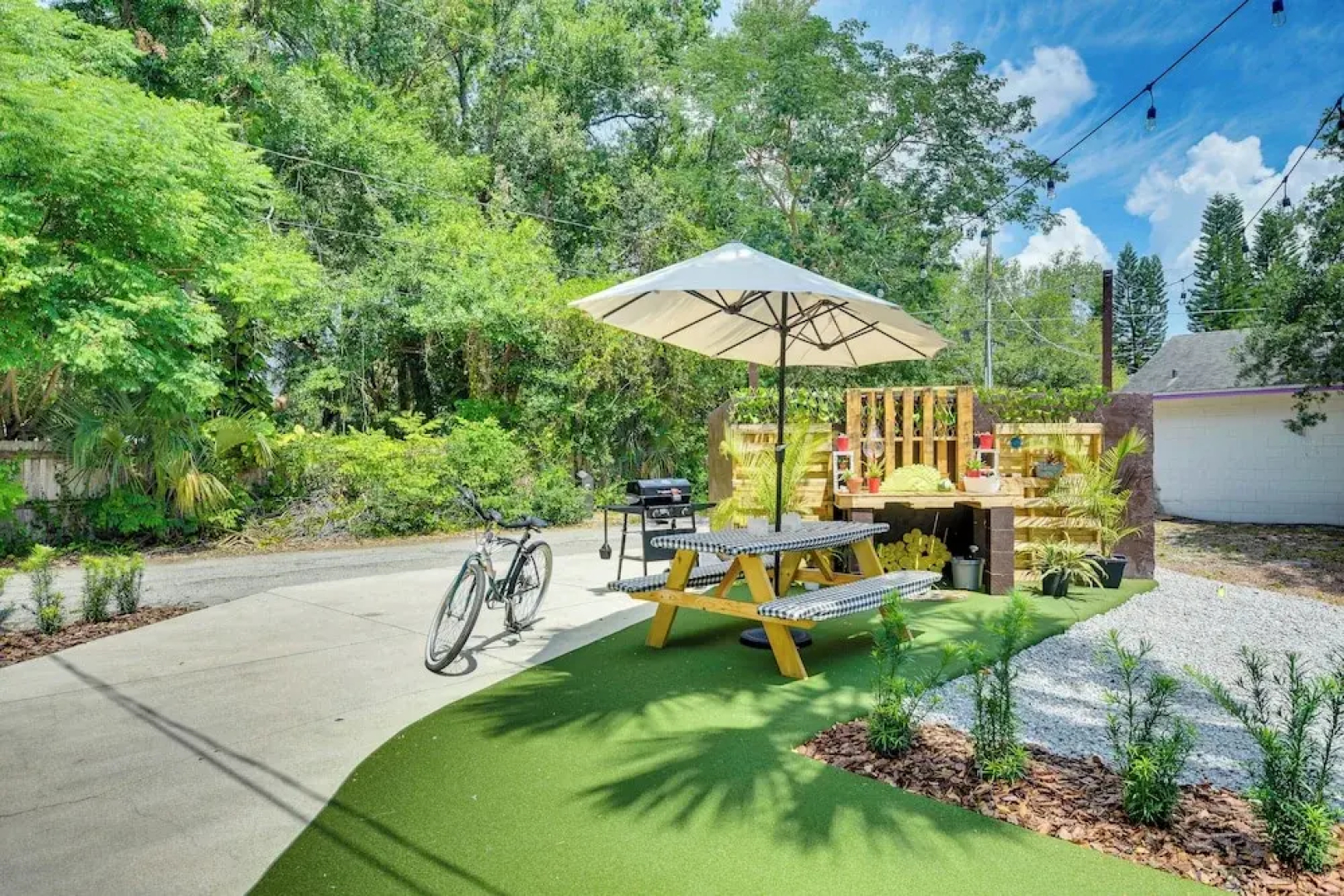 Walk to Historic Dtwn: Sanford Home w/ Gas Grill!