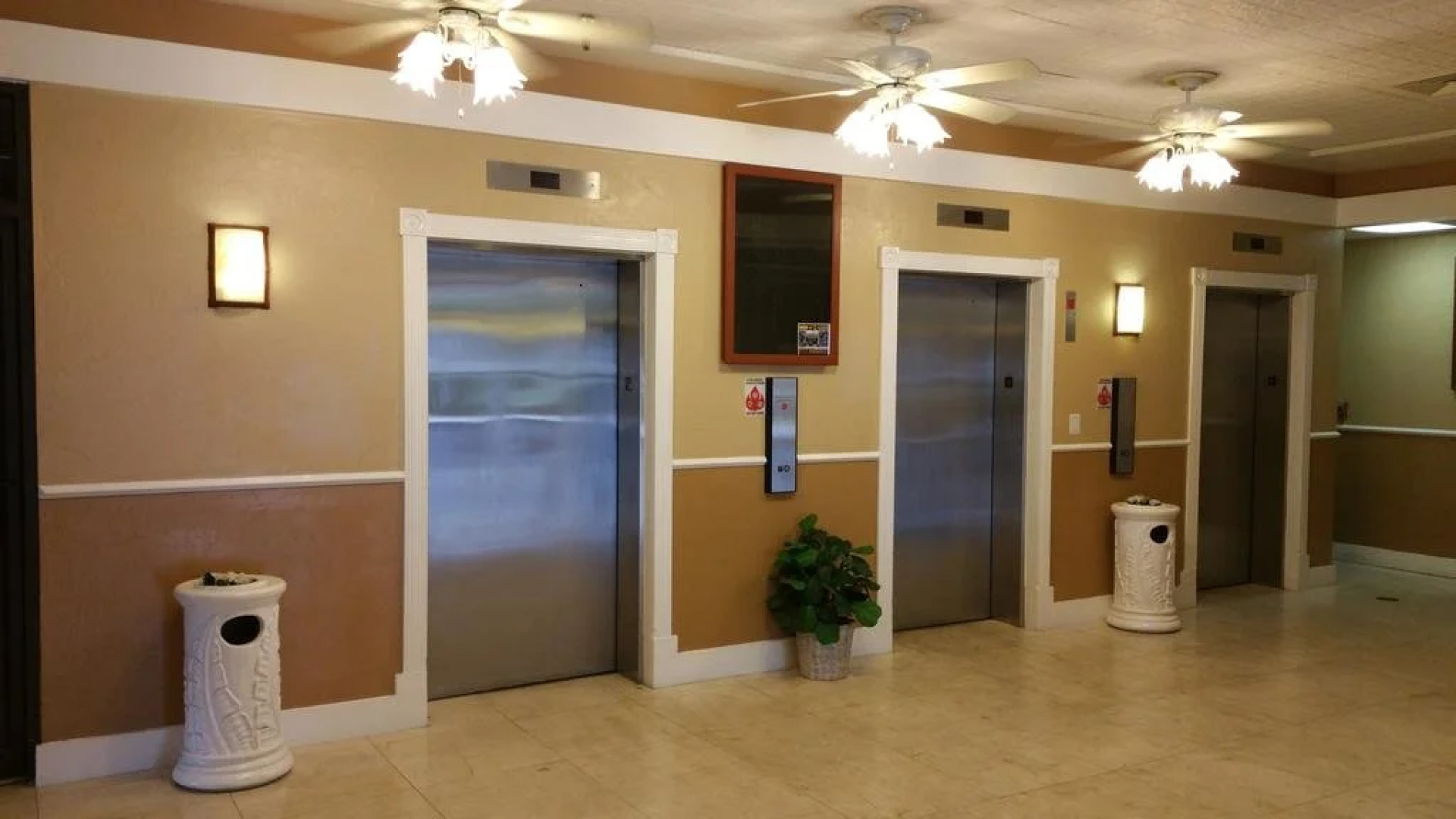 Imperial Swan Hotel & Suites