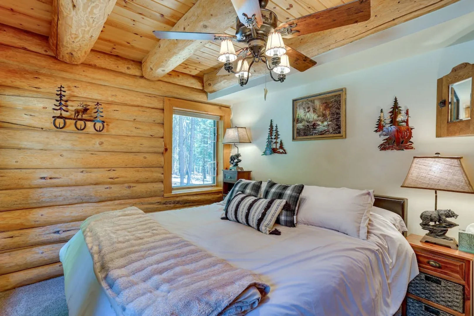 Lake Almanor Cabin w/ Deck & Beach Access