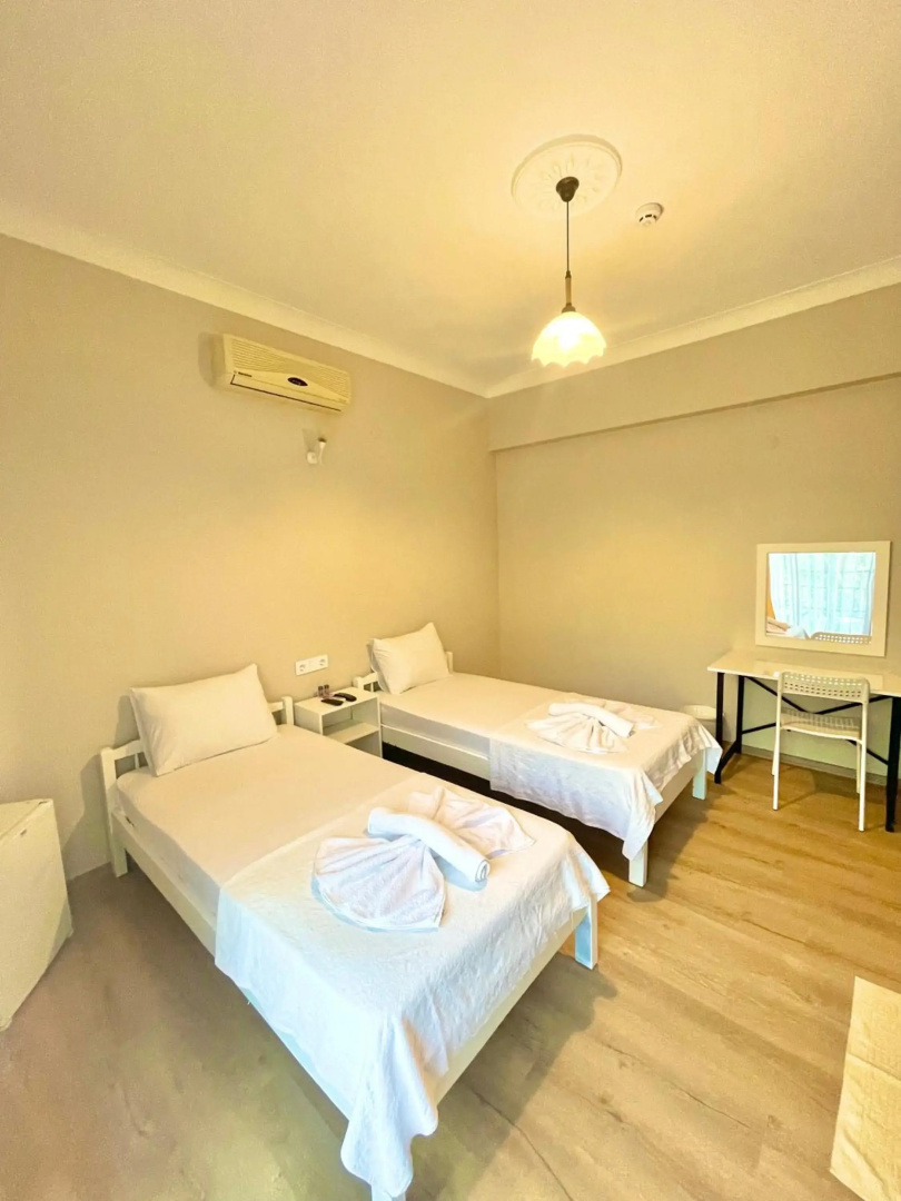 Cennet Hotel