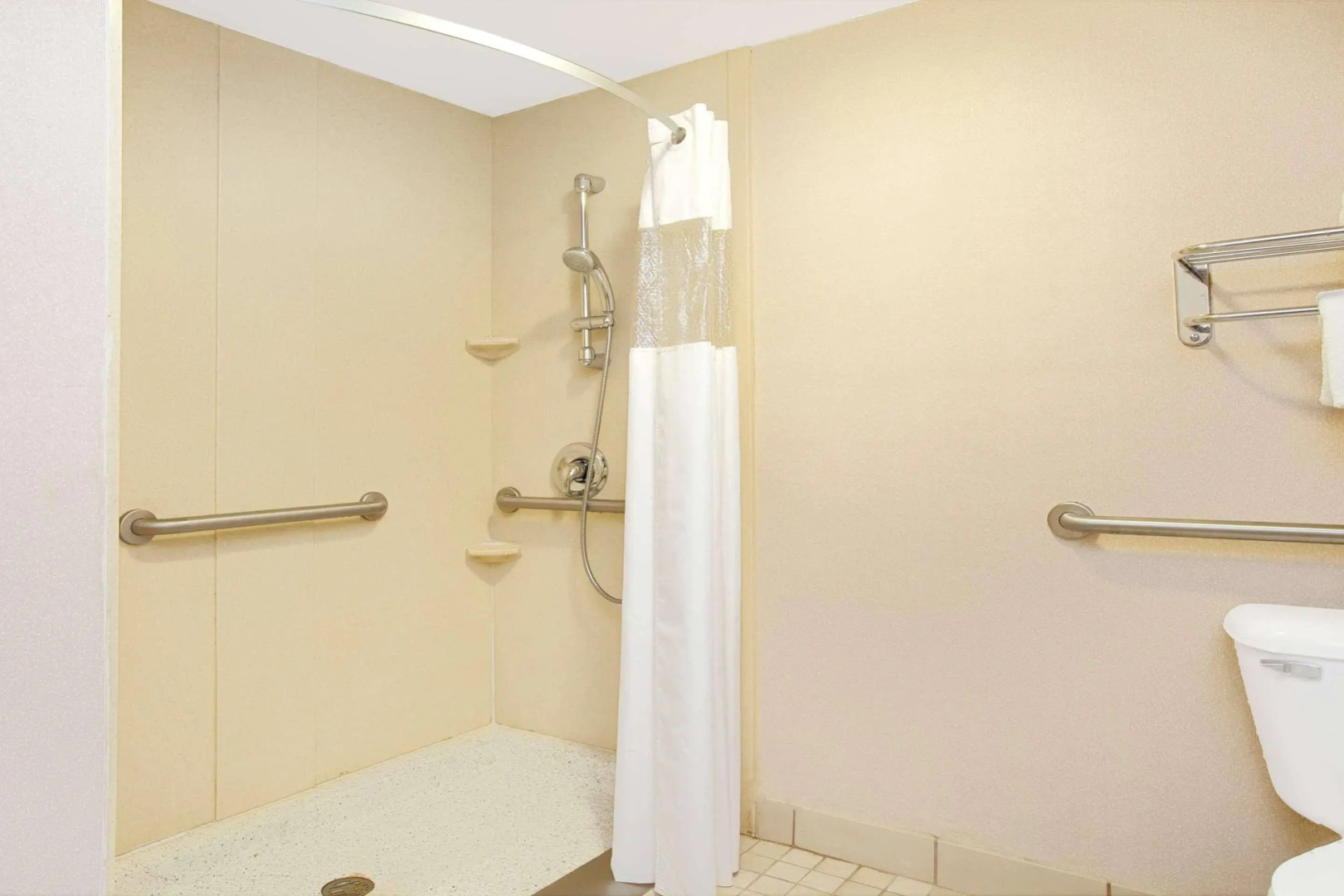 Red Roof Inn Bordentown - McGuire AFB