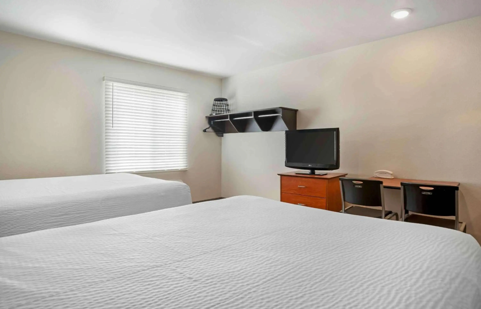 Extended Stay America Select Suites - Louisville - South
