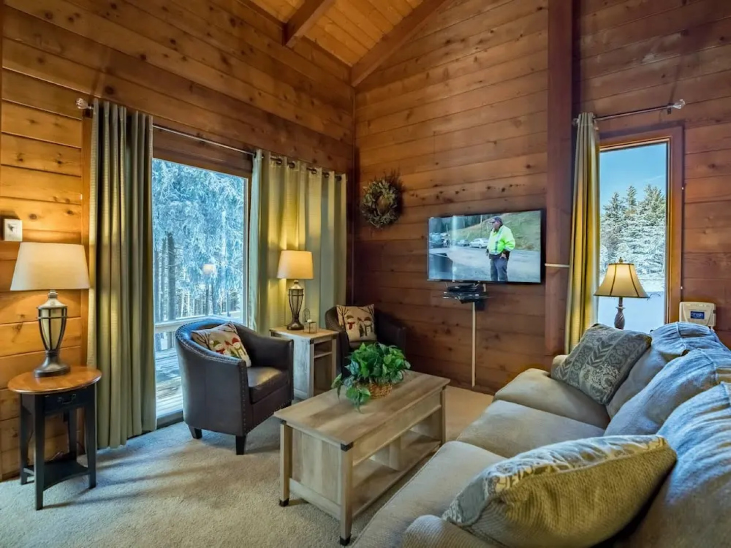 2br+: Powder Monkey 4