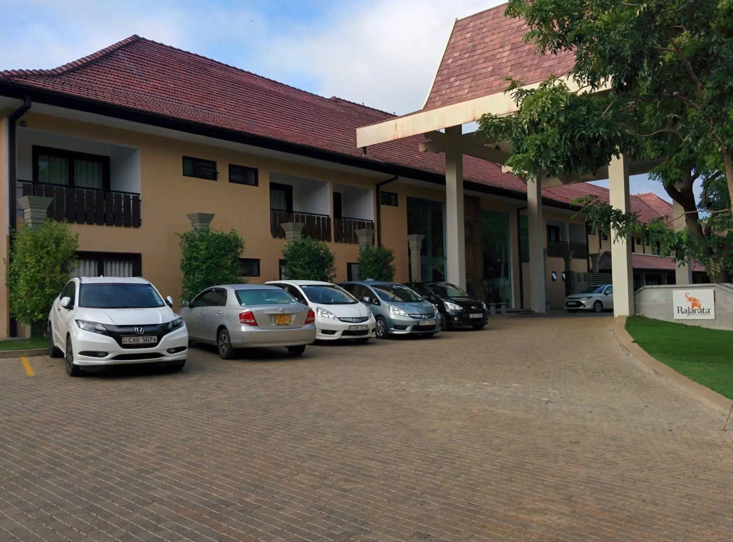 Rajarata Hotel