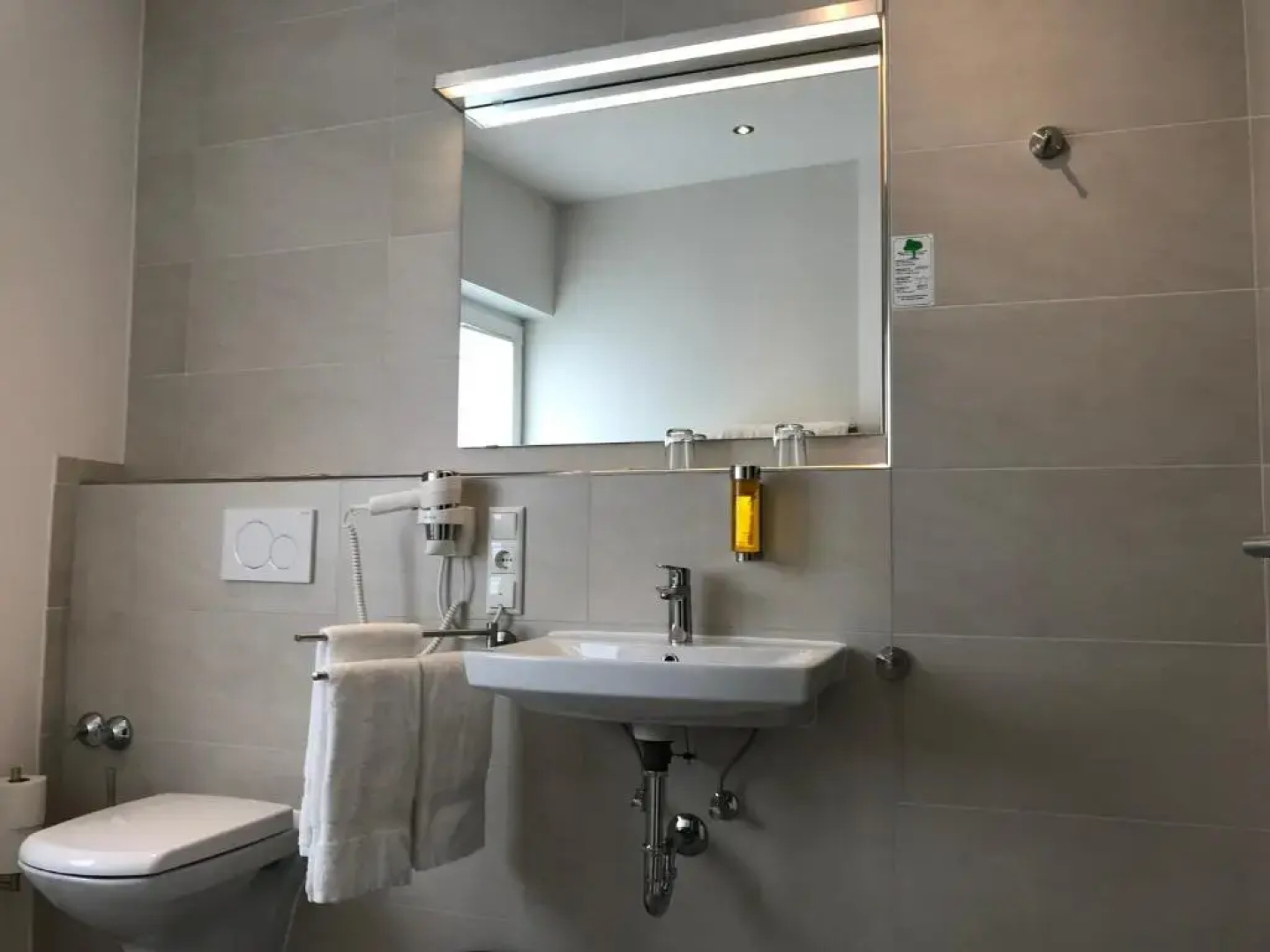 Hotel Select Suites & Aparts