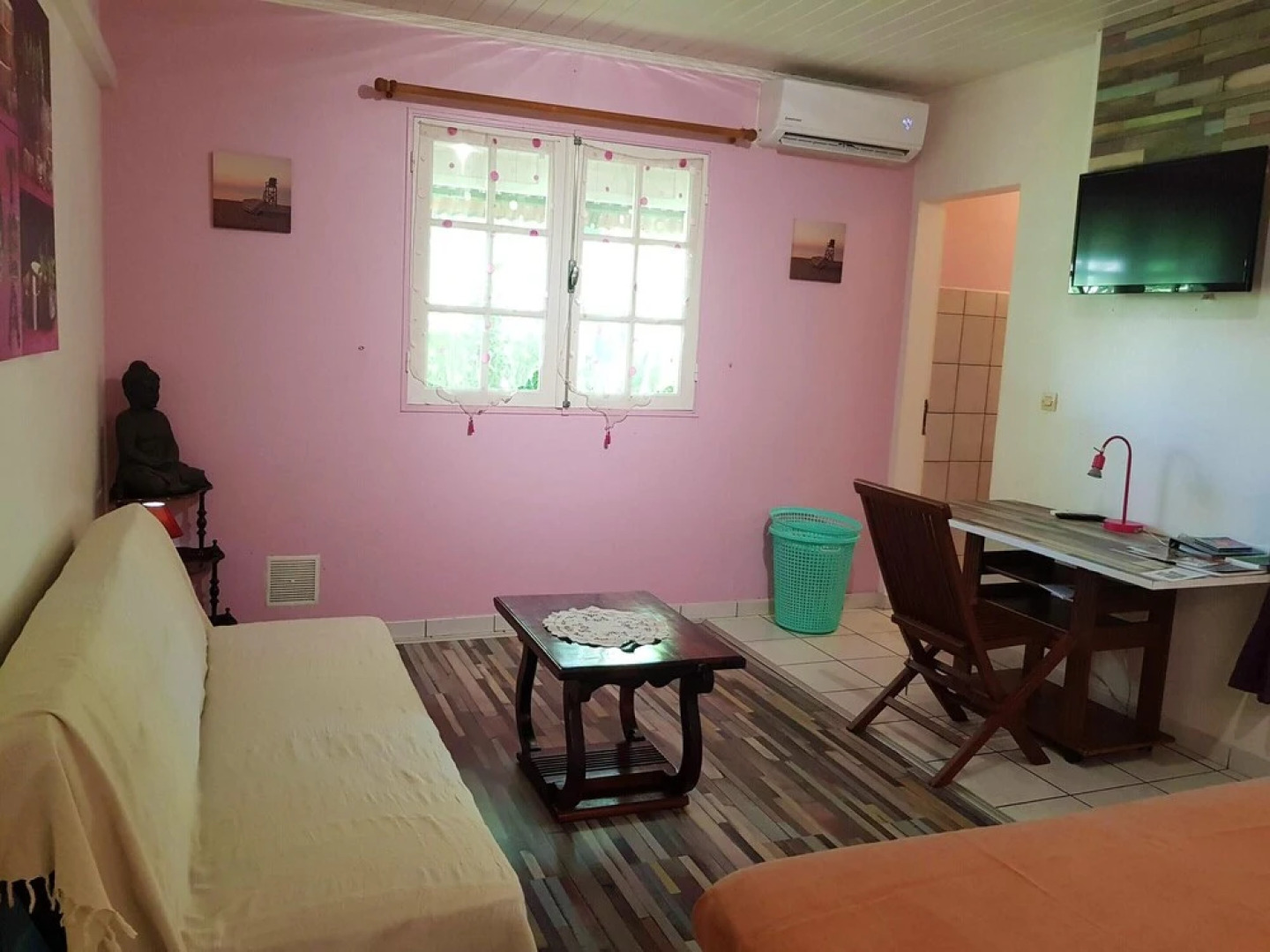 Studio in St-benoit, With Wonderful Mountain View, Pool Access, Enclos