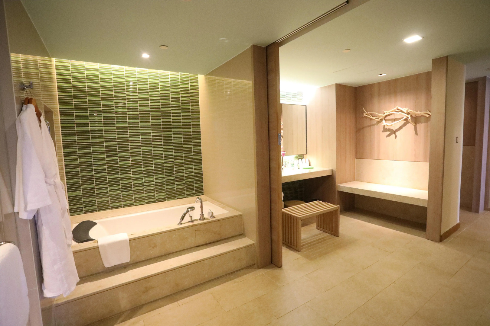 Holiday Inn Resort Hainan Clear Water Bay