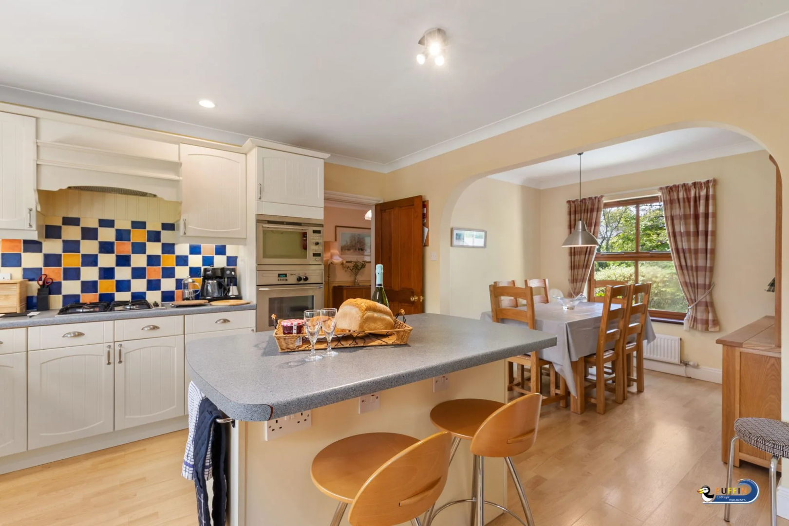 Harpers Lake - Beautiful Country Cottage with Countryside views