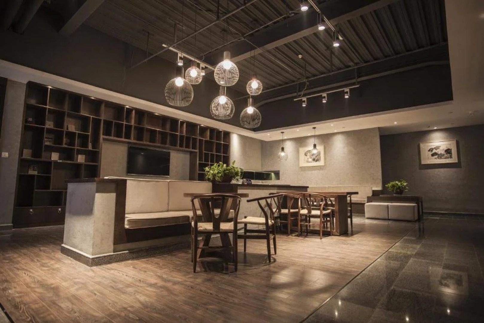 Atour Hotel Lotus Ankang