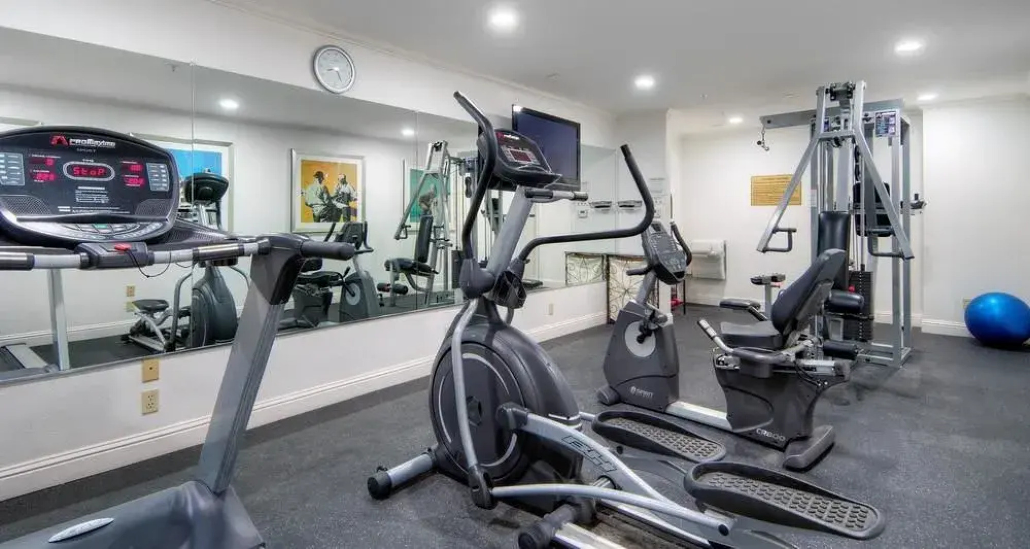 Best Western Plus Dixon Davis