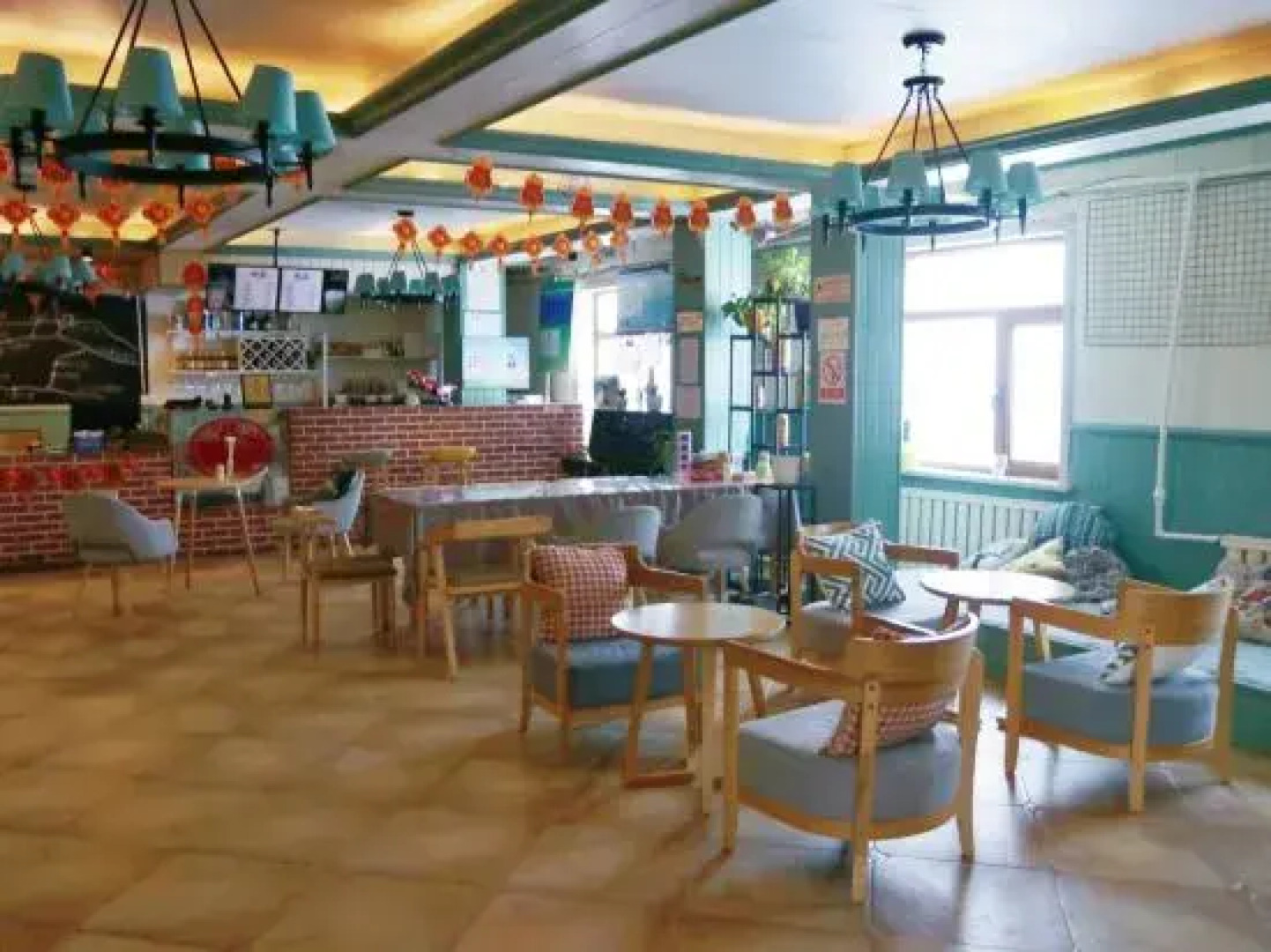 Arctic Friends Home International Youth Hostel