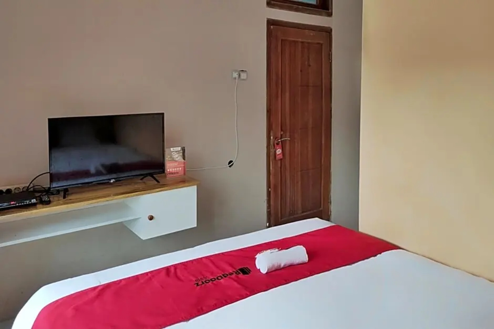 RedDoorz near Agrowisata Kebun Teh Dieng