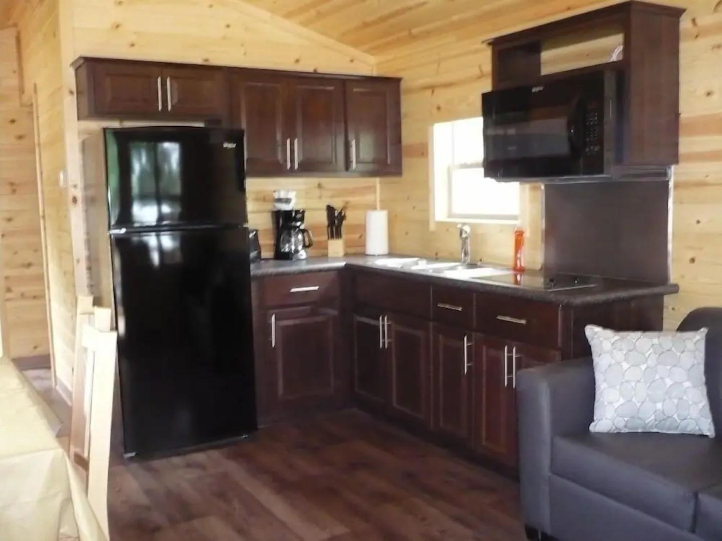 Sun Retreats Arran Lake