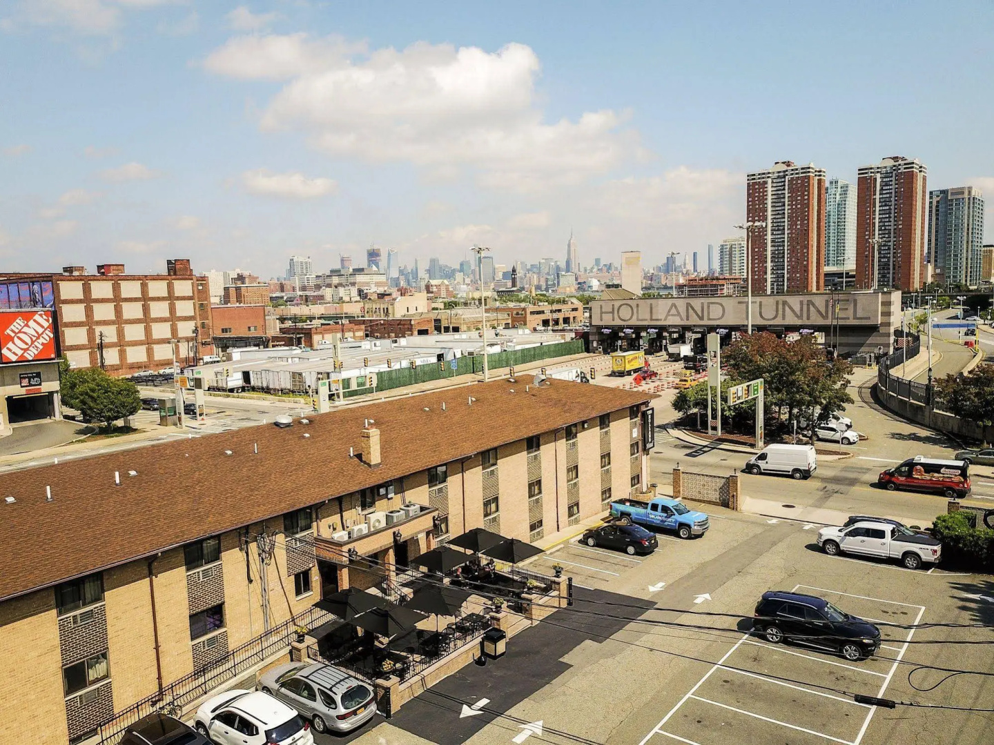 Holland Hotel Free Parking Jersey City