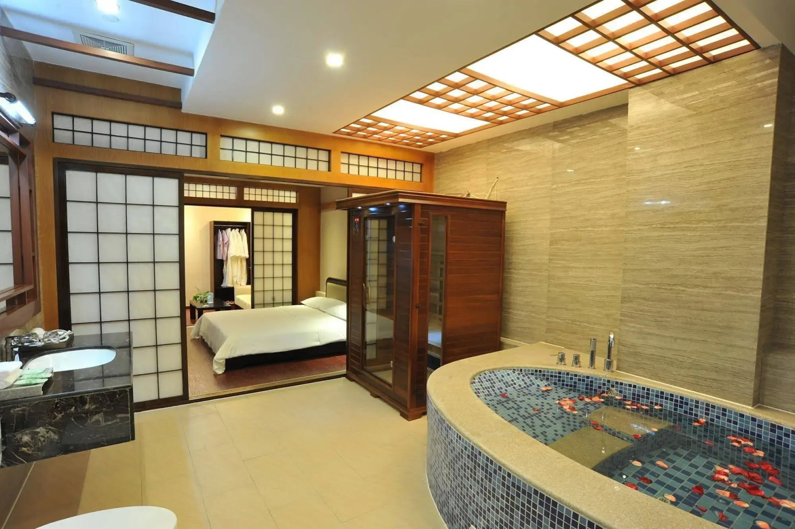 Bisheng Hot Spring Hotel