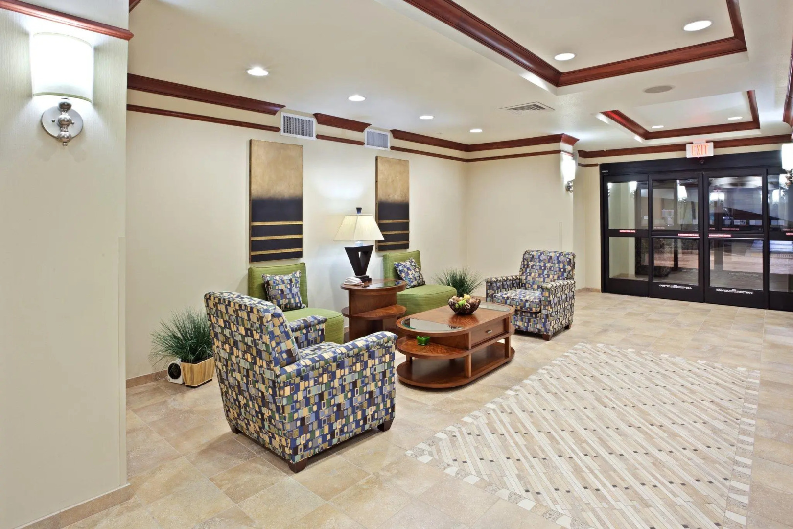 Holiday Inn Express Hotel & Suites Vancouver Mall by IHG