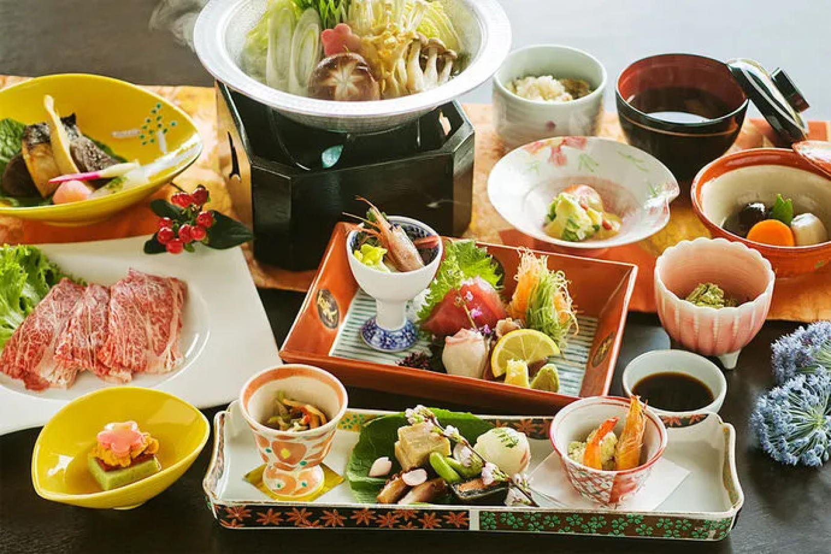 1000 Years of Tradition - Akiu Onsen Sakan