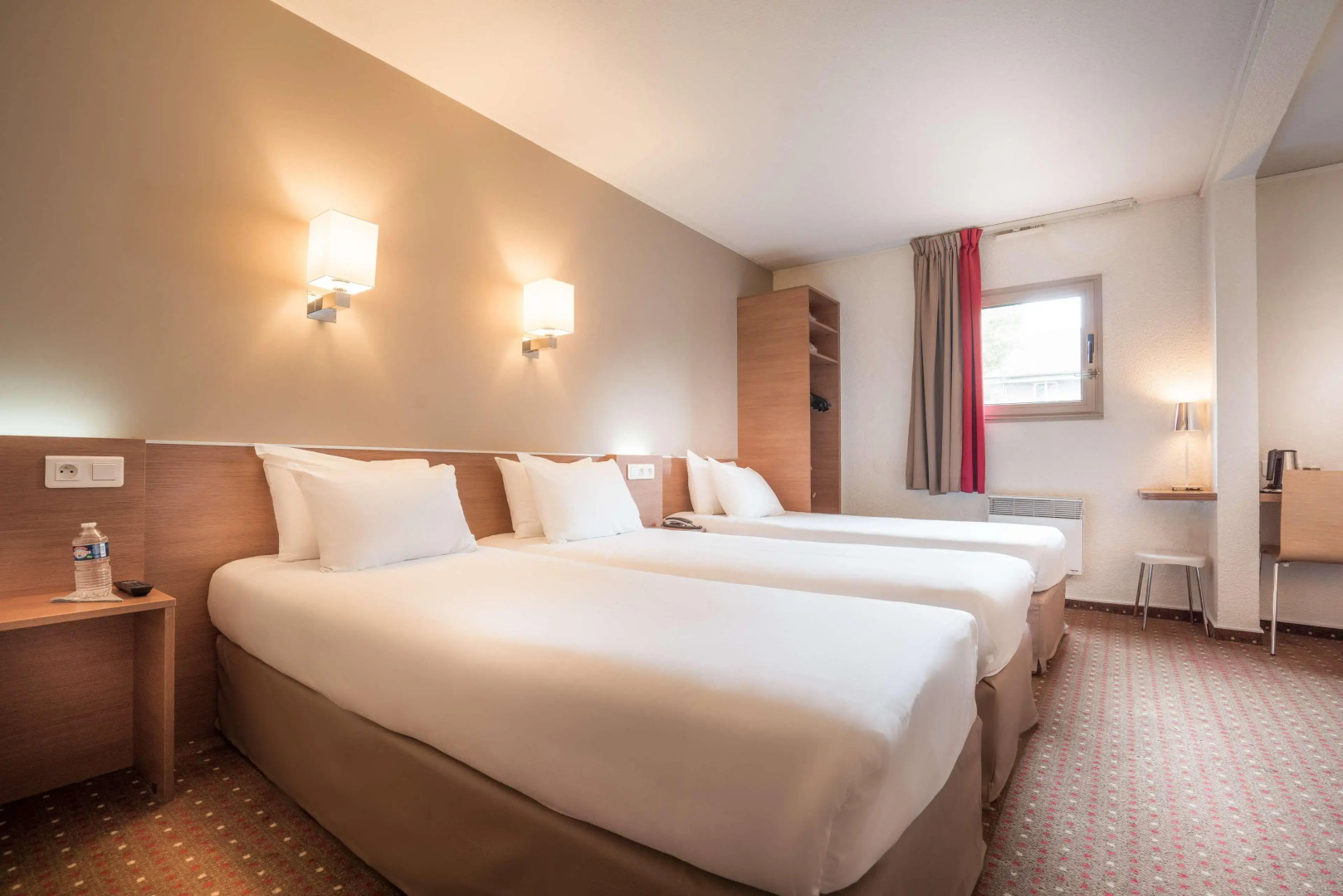 Hotel Kyriad Le Bourget Centre-Parc des Expositions