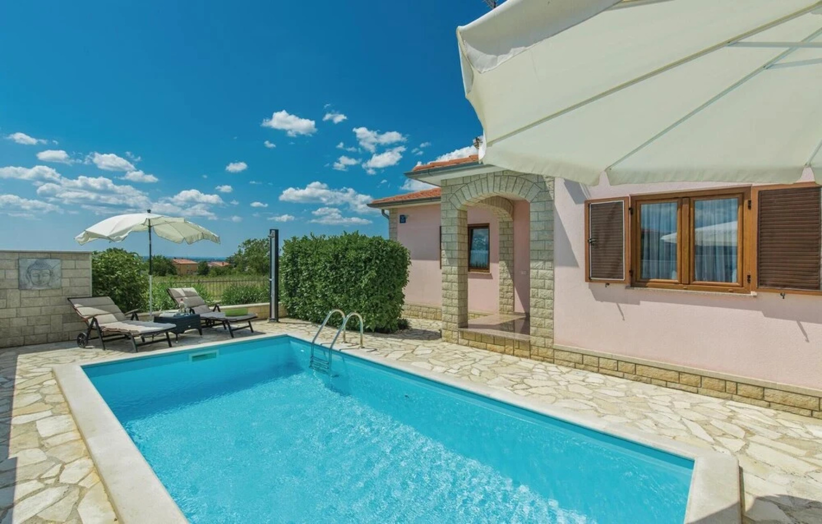 Stunning Home in Kastelir With Wifi and 2 Bedrooms