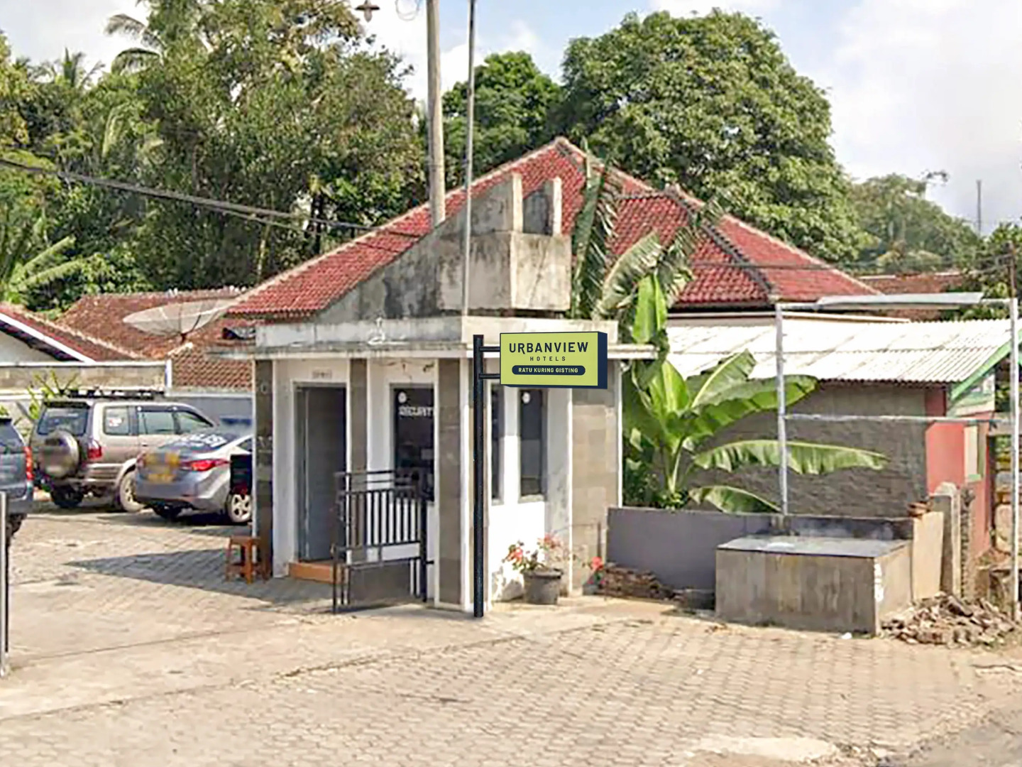 Urbanview Hotel Ratu Kuring Gisting
