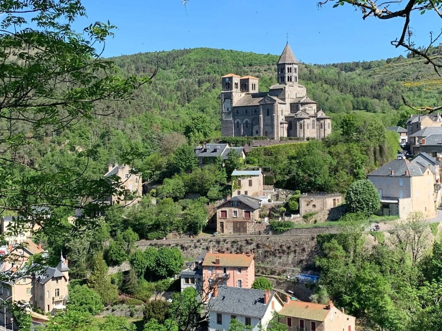 Cosy Apartment in a Beautiful Villa