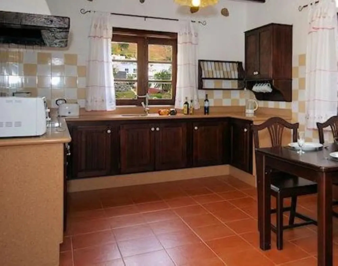 House - 2 Bedrooms with Pool - 102931